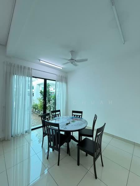 Ashton @ Eco Horizon - 4