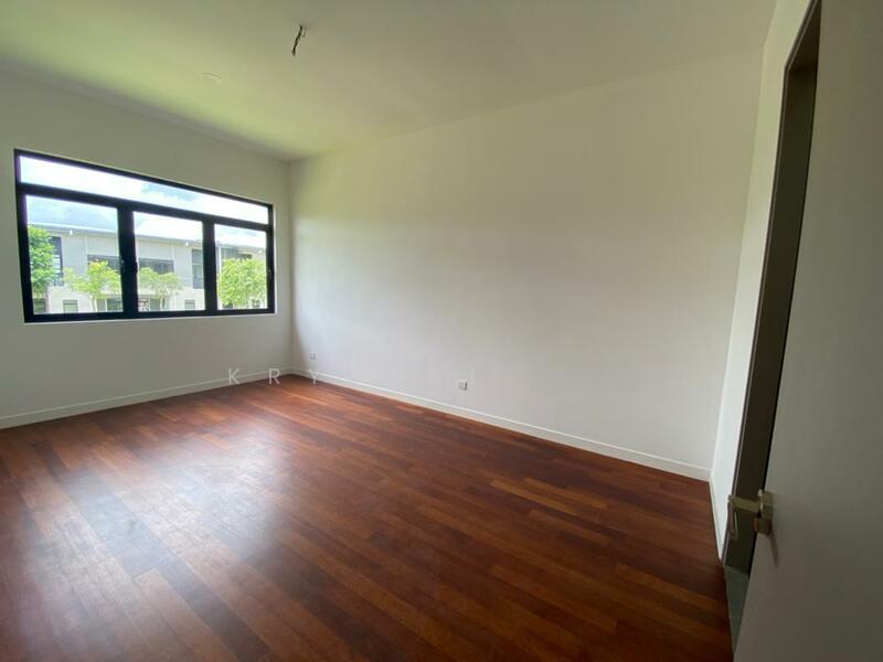Maple Residence @ Laman View - 4