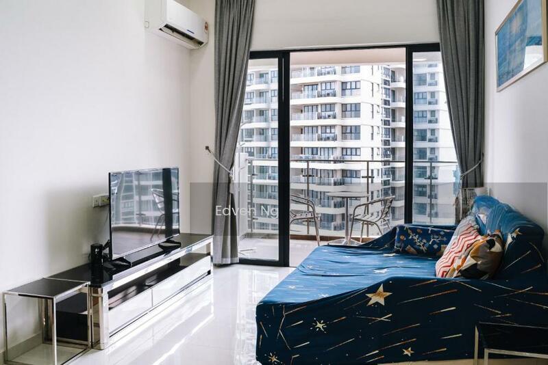 Kings Bay @ Country Garden Danga Bay - 1