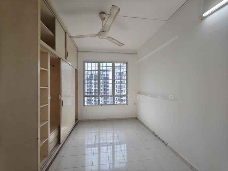 Putra Place Condominium - 4