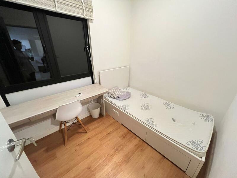 Paramount Utropolis - 4