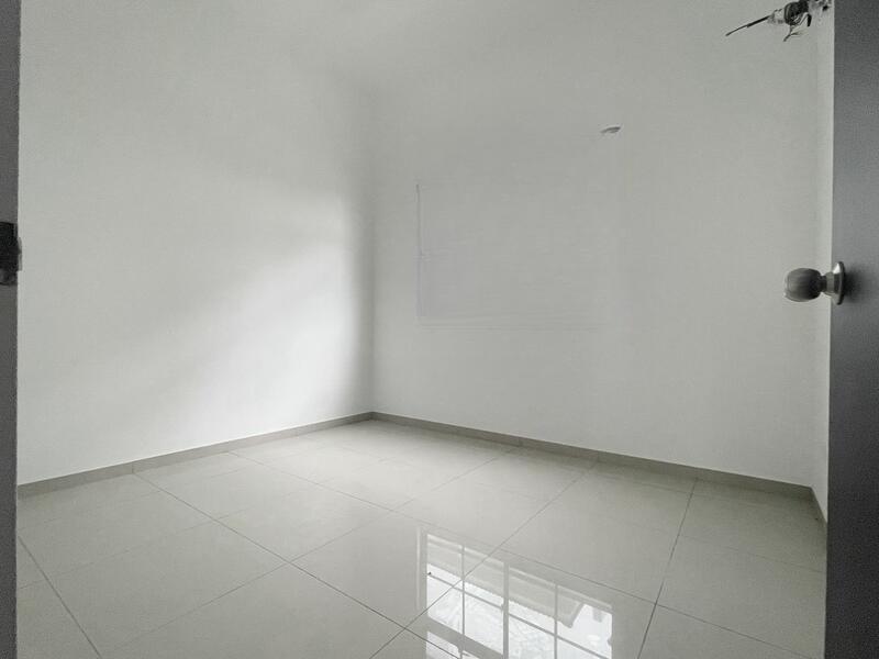 Desborough @ Eco Botanic - 5