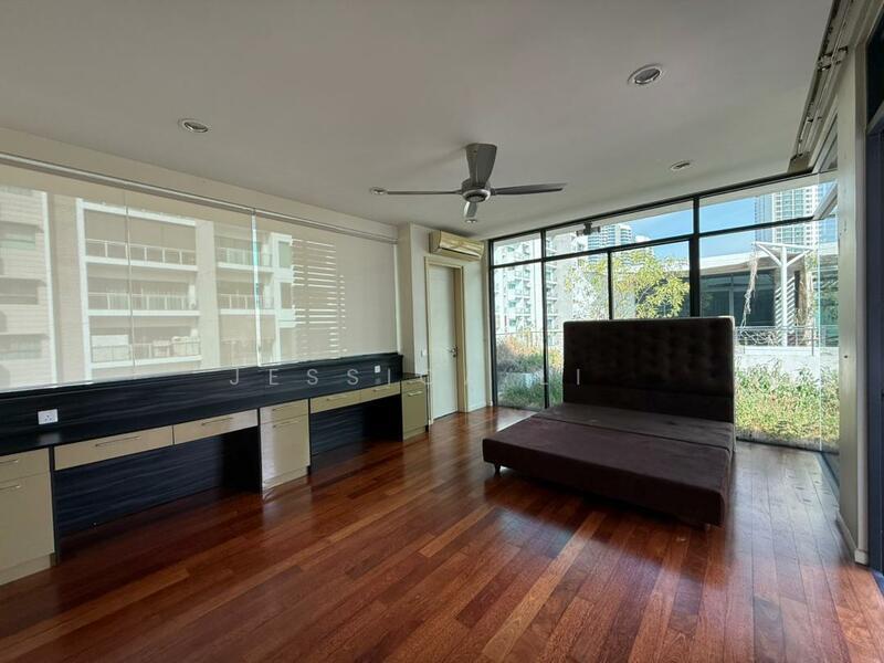 The LIGHT COLLECTION I - 5