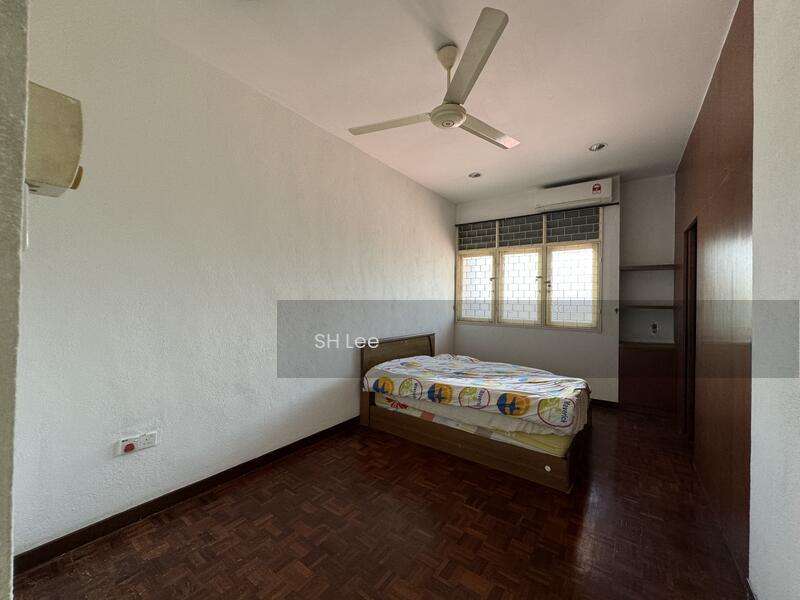 Taman Inderawasih - 5