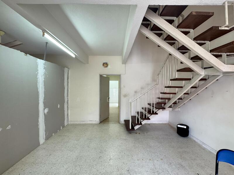 Taman Kelab Ukay - 5