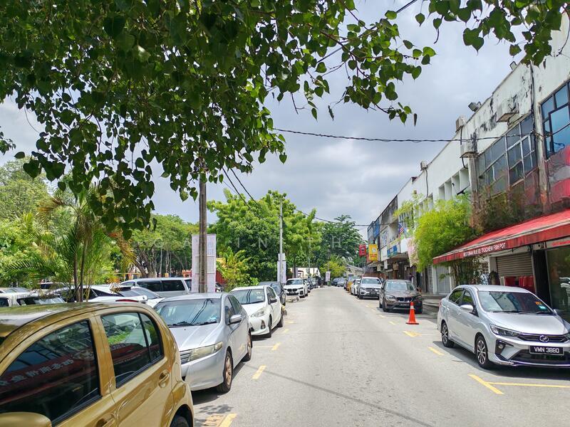 Taman Overseas Union (Taman Oug) - 5