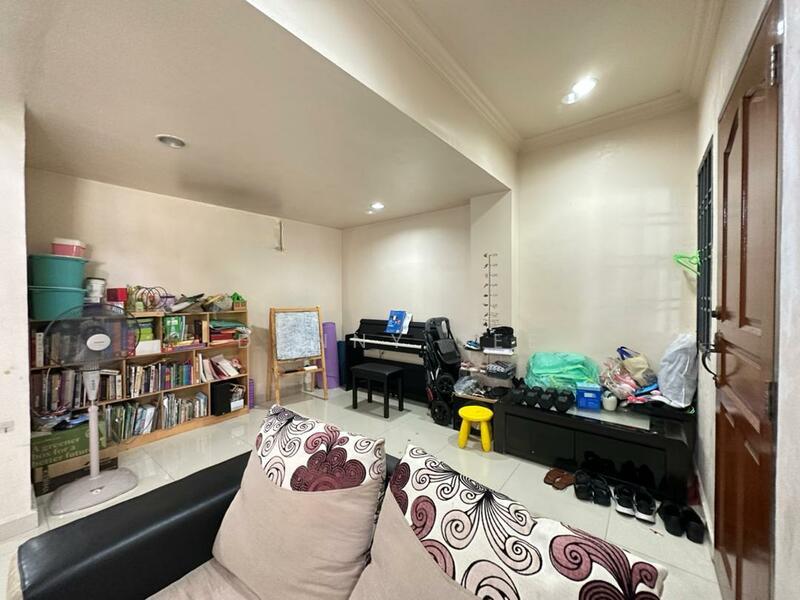 Taman Mutiara Rini Jalan Bakti 1.5 Storey Terrace House - 3