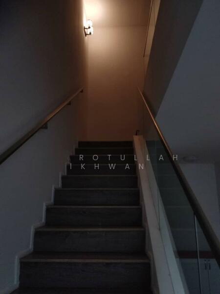 30 Jewels Commercial Centre @ Icon City - 5