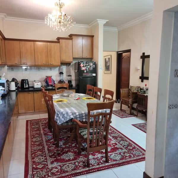 Tropicana Indah Resort Home Bungalow, Kota Damansara - 3