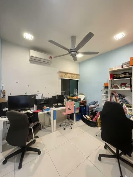 Perdana Residence 2 - 5