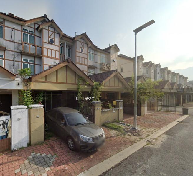 Below Market Value; 3 Storey Terrace House @ Bandar Baru Barat - 3