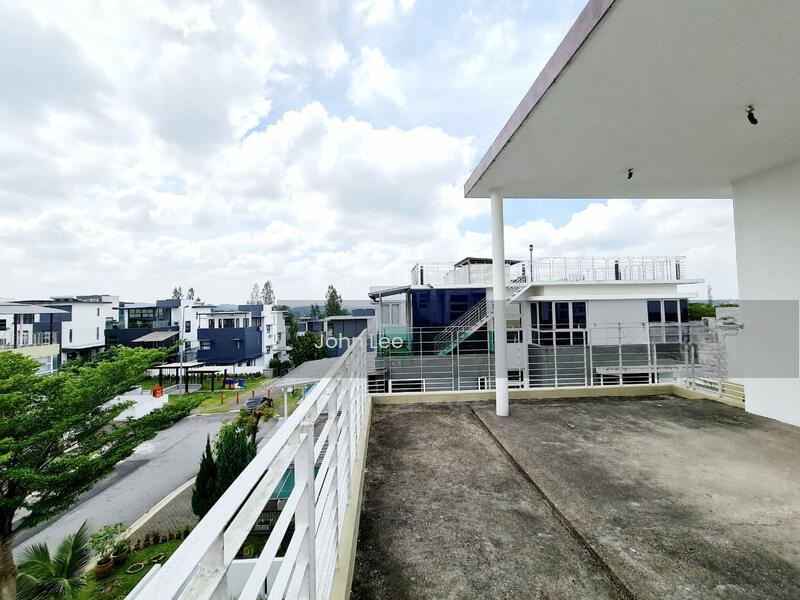 Laman Granview - 3