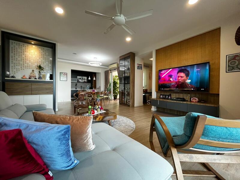 Platino Condominium - 2