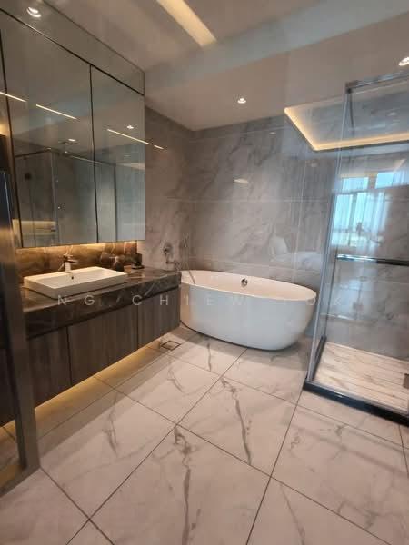 Jesselton Twin Towers - 5