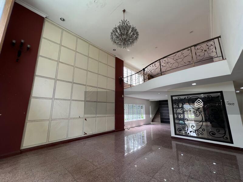 Bandar Sungai Long, Persiaran Sungai Long 5 - 2