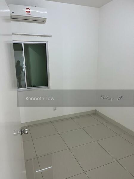 Savanna Executive Suite @ Southville City - 4