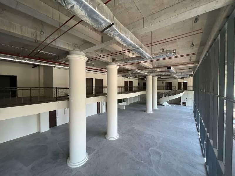 CCC Obtained Hotel Building for sale Georgetown Seaview 239 Rooms - 5