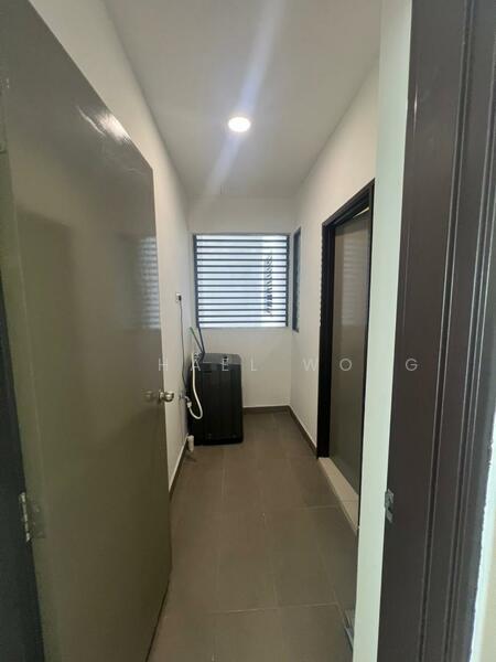 SkyVille 8 @ Benteng 8 - 4