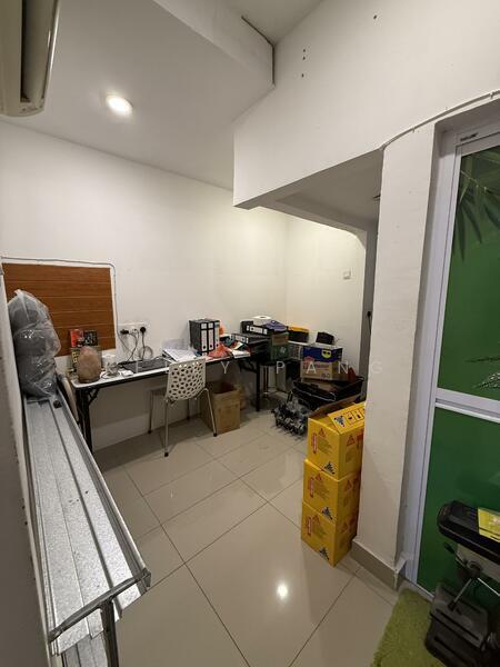 Medan Putra Business Centre - 4