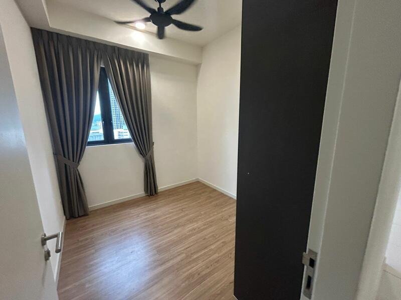 Infiniti 3 Residences - 5