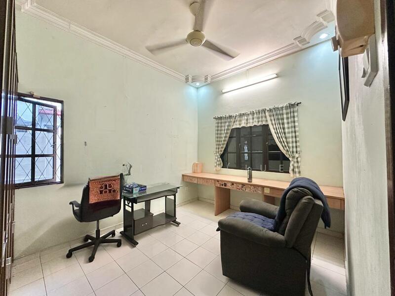 Taman Puncak Utama - 5