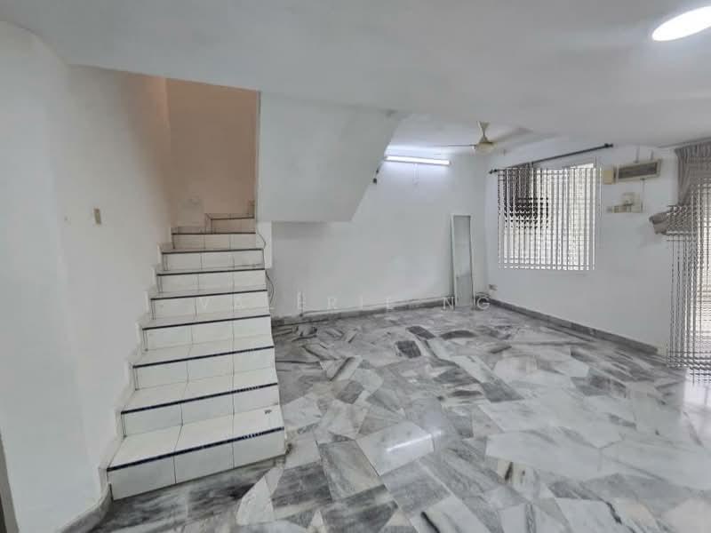 Bandar Menjalara 62B - 3