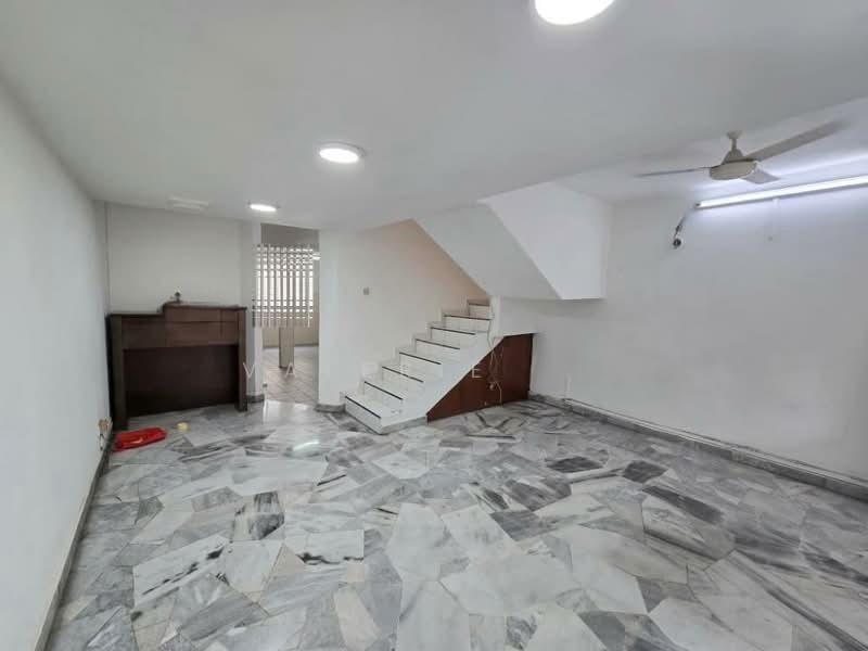 Bandar Menjalara 62B - 1