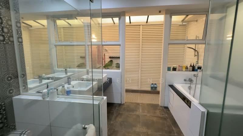 Laman Granview - 3