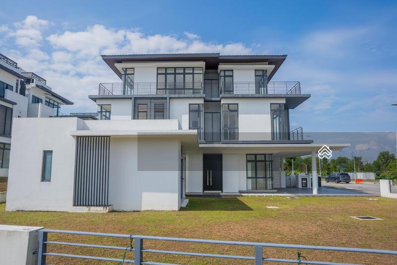 Corner Unit 2.5 Storey Semi-D Senna Residence, Presint 12 - 4