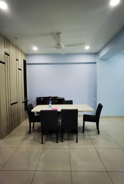 Orange Regency - 2