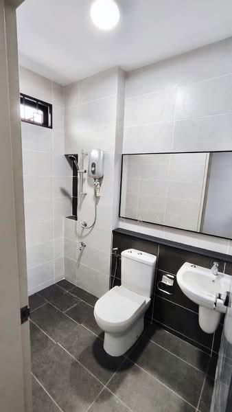 Elmina Green Three - 4