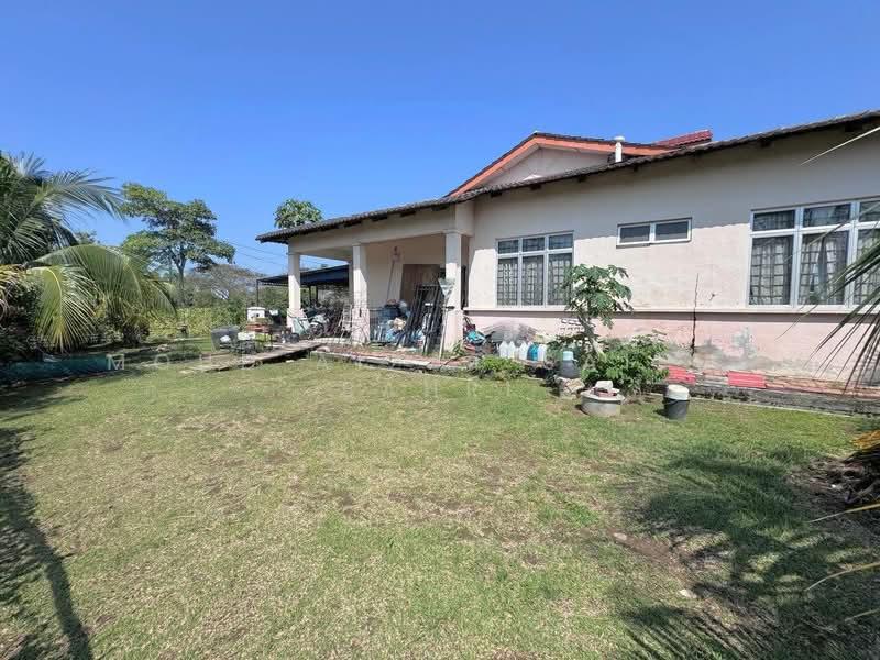 Taman Arked @ Dengkil - 3