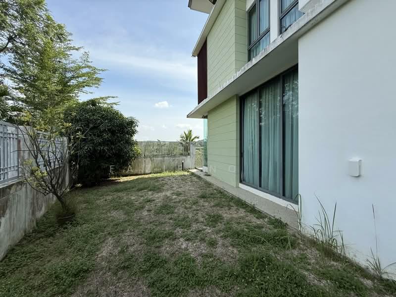 Thistle Grove, Denai Alam, Selangor - 2