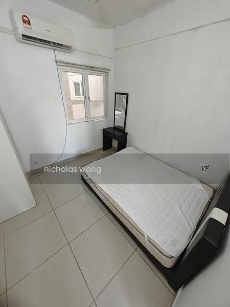 First Residence (Residensi Unggul) - 4