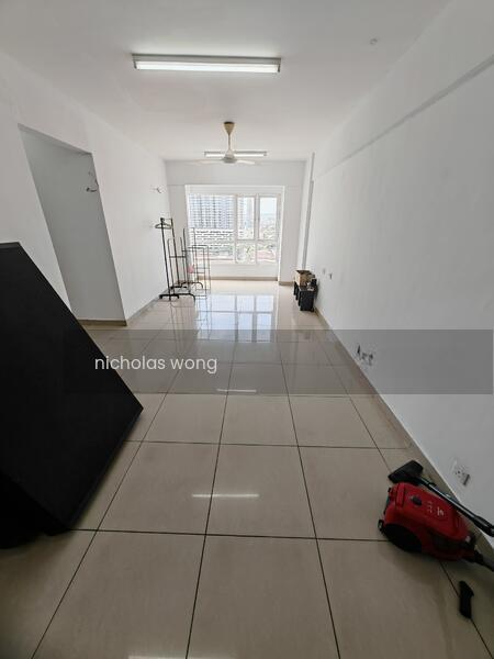 First Residence (Residensi Unggul) - 1