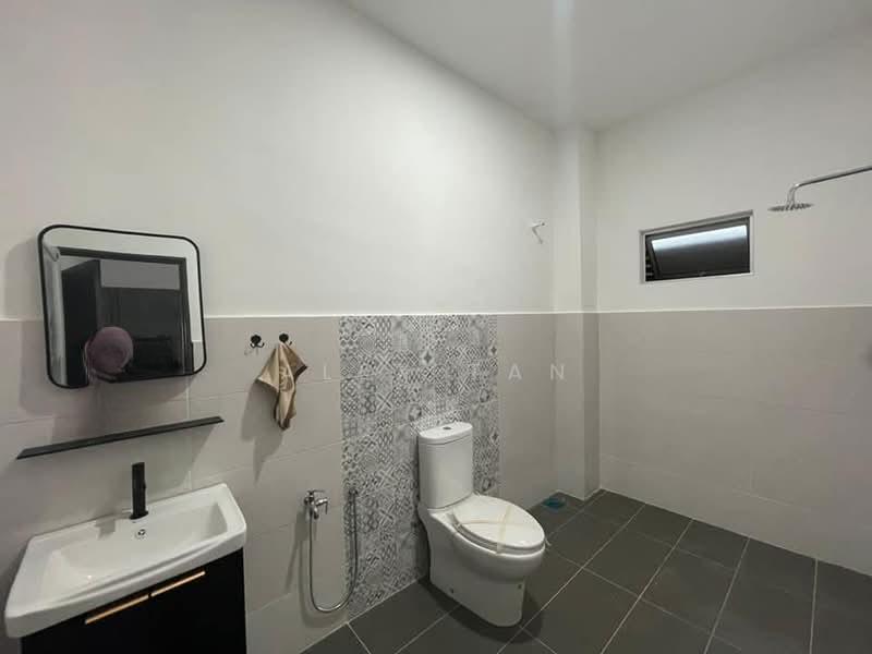 Lumira @ Eka Heights - 5