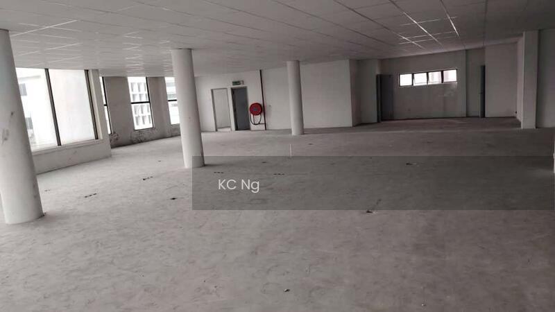 Klang Town Center Corner Lot Commercial Building For Sale. - 2