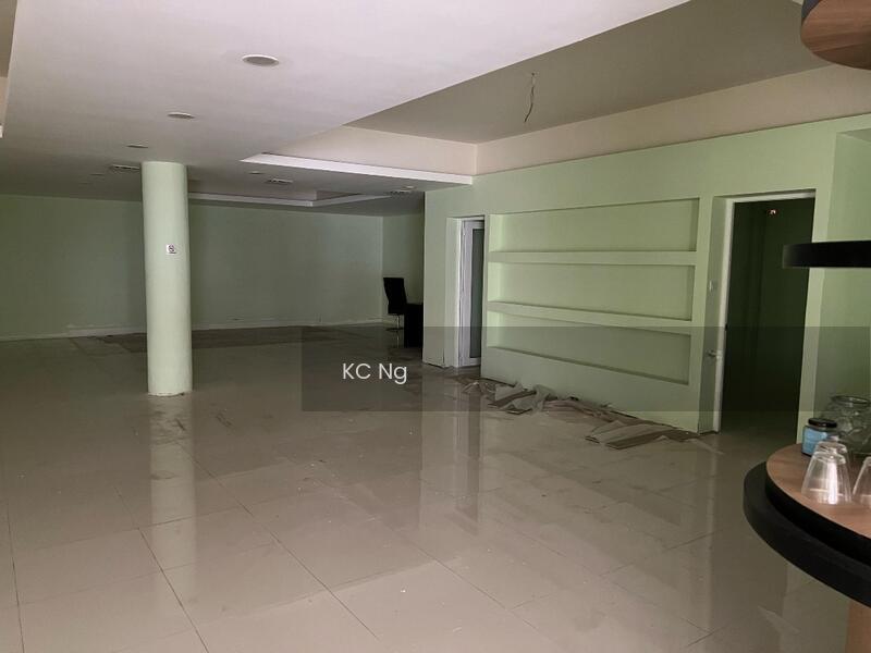 Klang Town Center Corner Lot Commercial Building For Sale. - 1