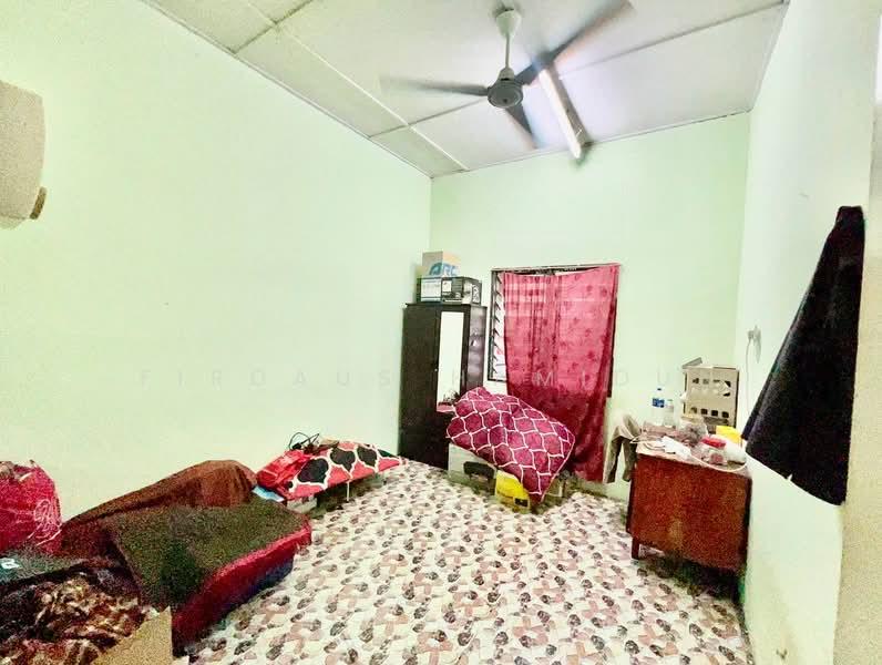 Seri Kembangan - 3