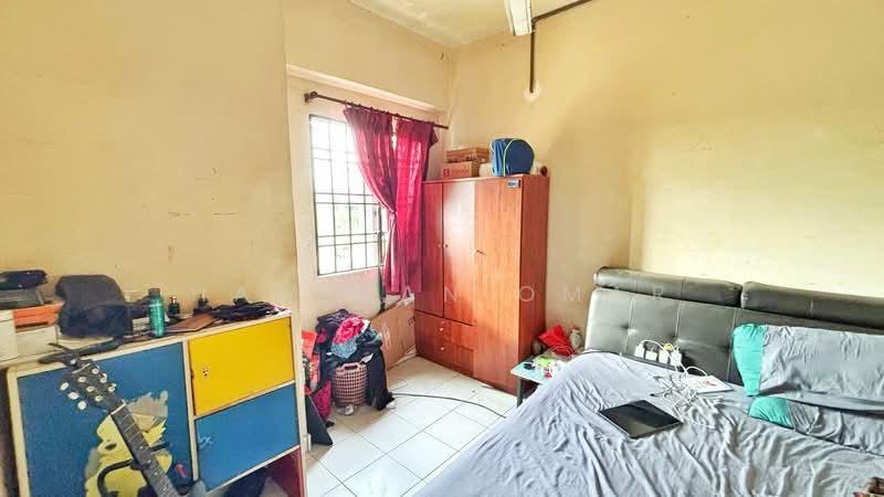 Langat Jaya Condominium - 4