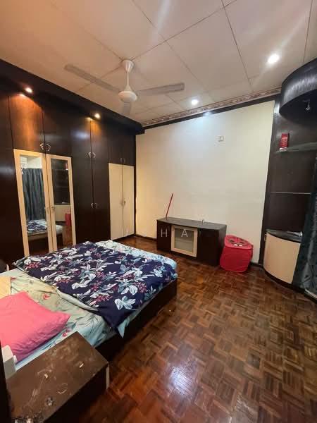 BANDAR ALAM MASAI - 4