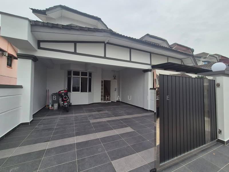 TAMAN UNIVERSITI - 3