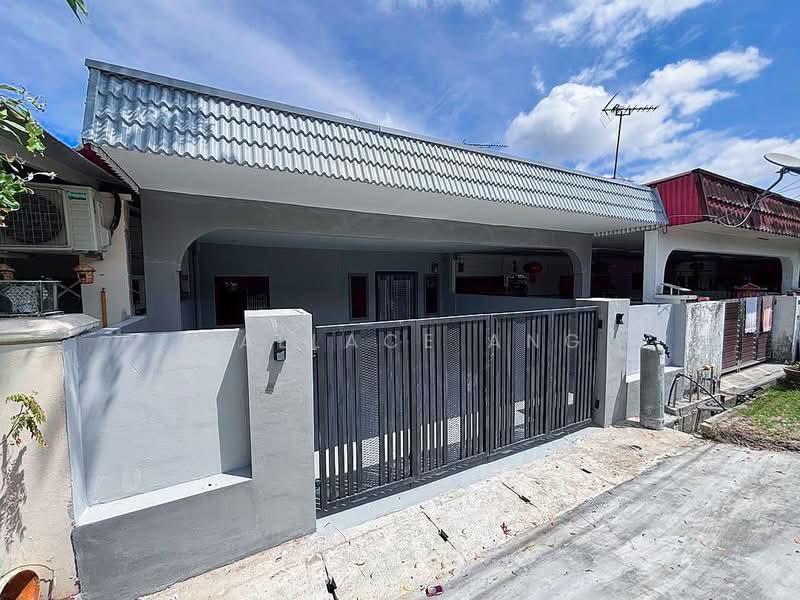 Taman Kulai Besar - 2