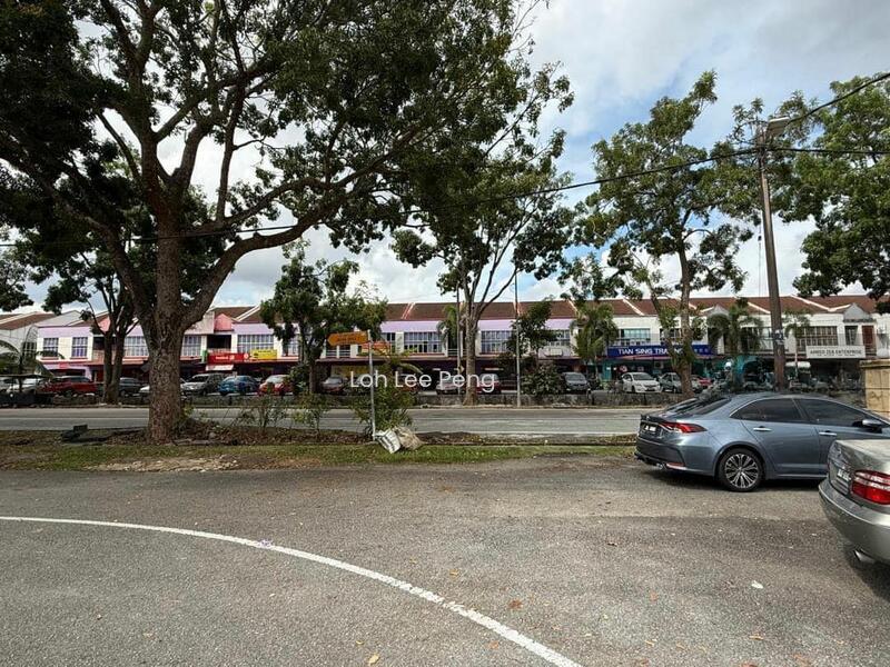 Taman Teratai - 4