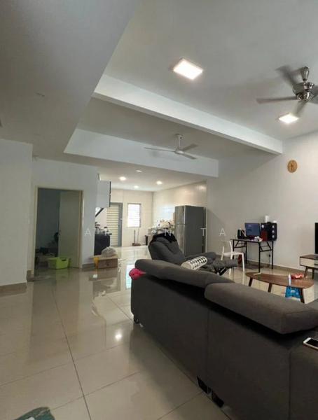 Kinrara Residence - 3 Storey Link House - 2