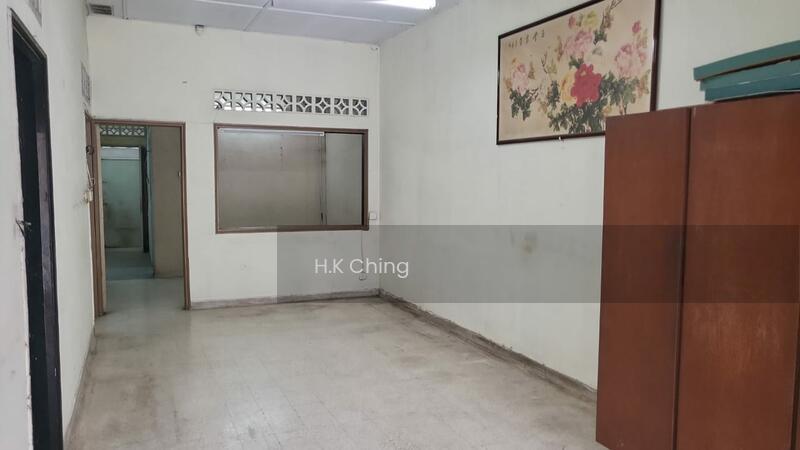 Freehold 22x70 1sty Terrace Happy Garden Selesa Kuchai Lama - 4