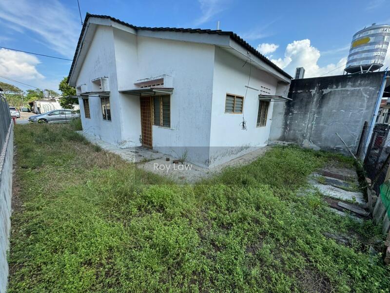 Taman Orkid @ Teluk Kemang Batu 9 - 4