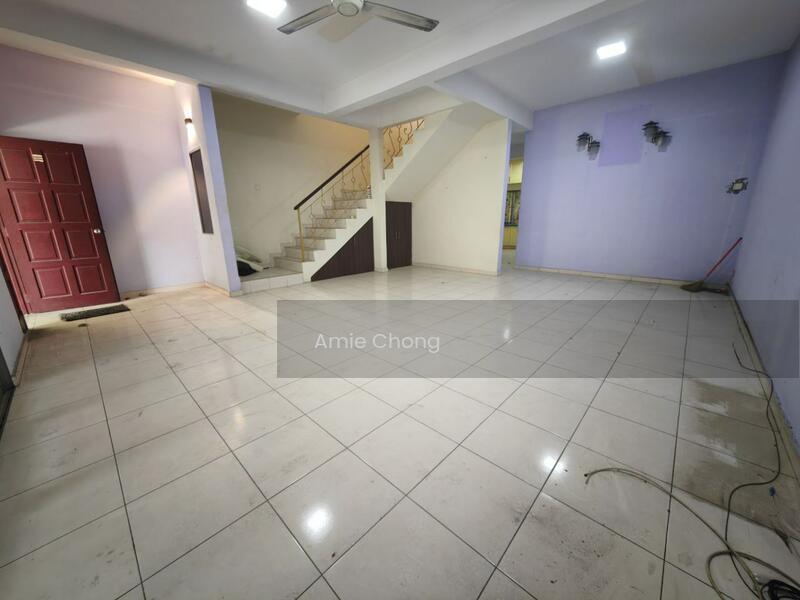 Gunung Rapat Super Link Double Storey For Sale - 3