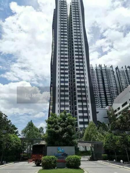 Lakeville Residence - 2