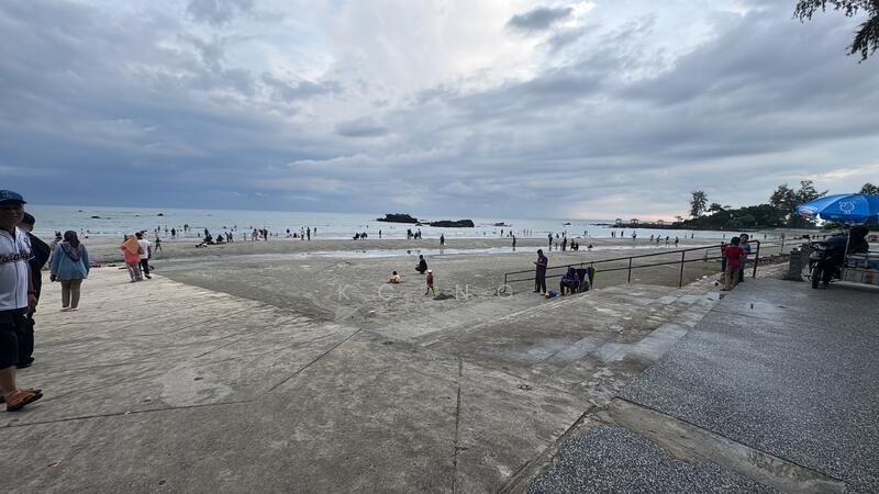 Sekinchan, Tanjung Karang, Kuala Selangor Beachfront Land For Sale. - 5